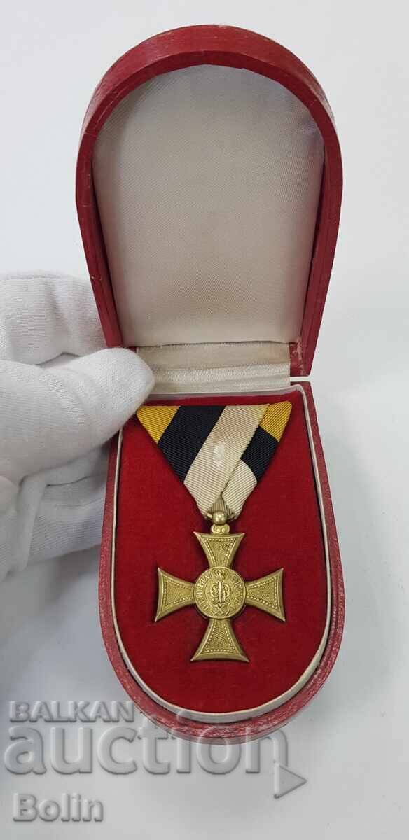 Rare Princely Order for 10 Years of Excellent Service - with Box - 7 Rare Princely Order for 10 Years of Excellent Service - with Box - 7