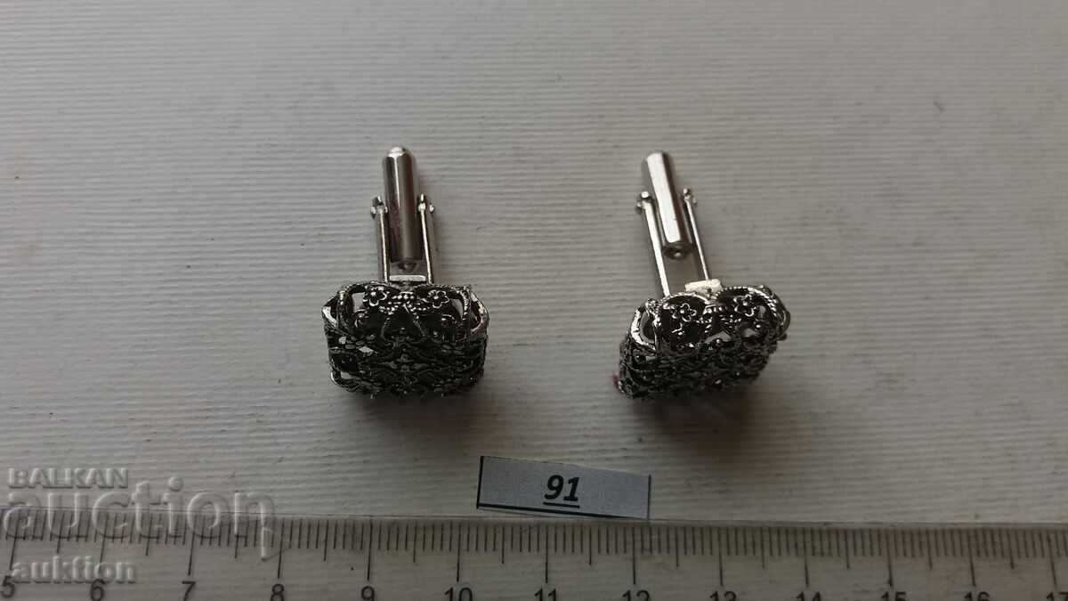 MEN'S SHIRT CUFFLINKS - 5 MEN'S SHIRT CUFFLINKS - 5