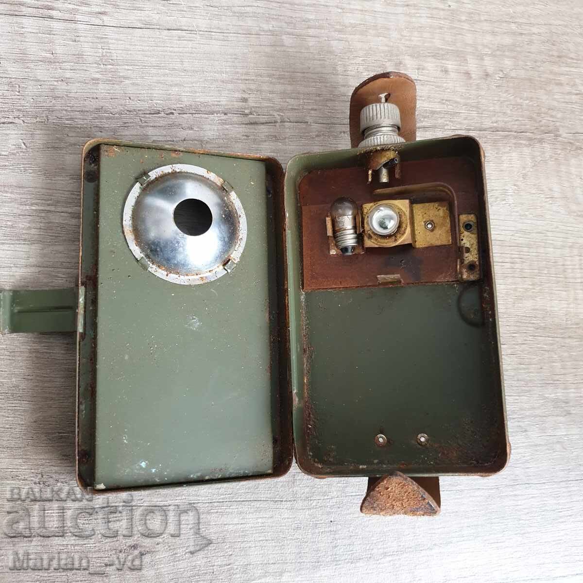 Swedish military flashlight M40 type 87096 from WWII - 5 Swedish military flashlight M40 type 87096 from WWII - 5