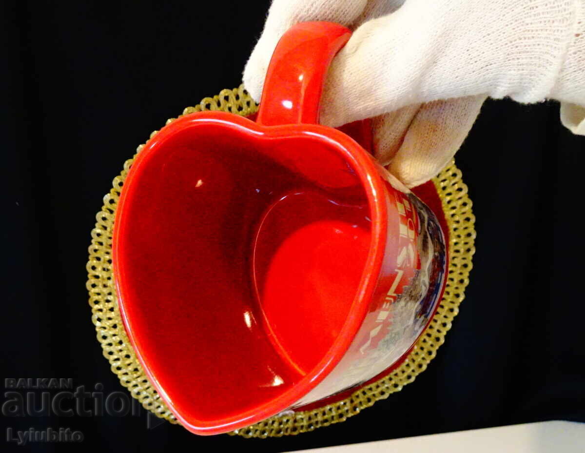 Cană din porțelan german inimă cu preț 6.00 BGN | € 3.07 Cană din porțelan german inimă cu preț 6.00 BGN | € 3.07