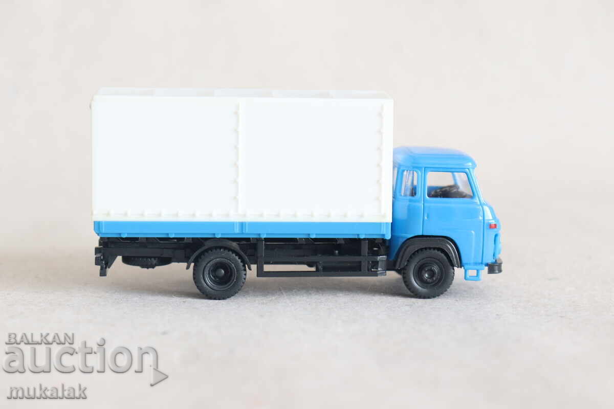 IGRA ??? 1:87 H0 MAN AVIA TRUCK TOY MODEL - 5