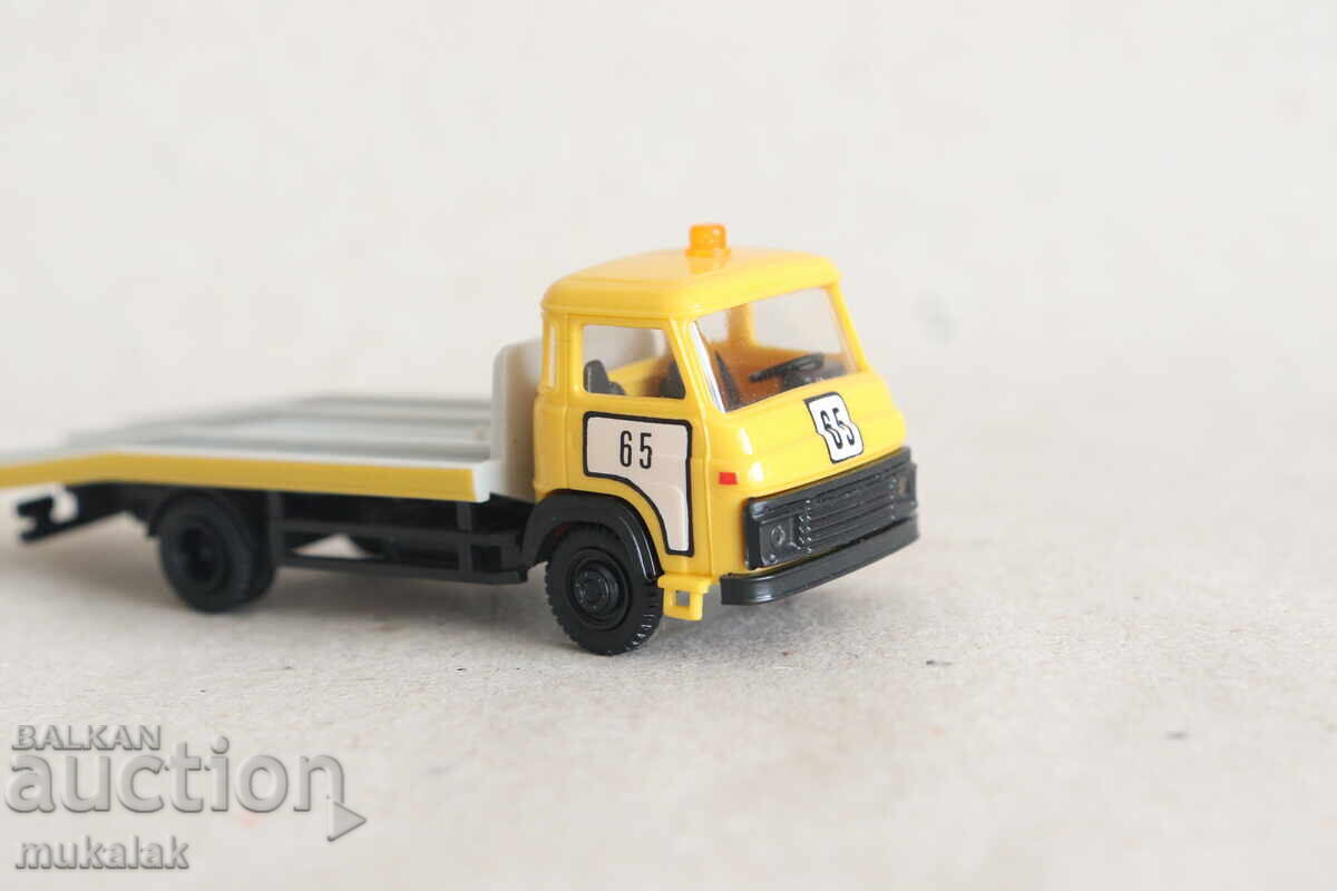 Auction IGRA?? 1:87 H0 AVIA Car Transporter Repatrak Truck Toy Model Auction IGRA?? 1:87 H0 AVIA Car Transporter Repatrak Truck Toy Model