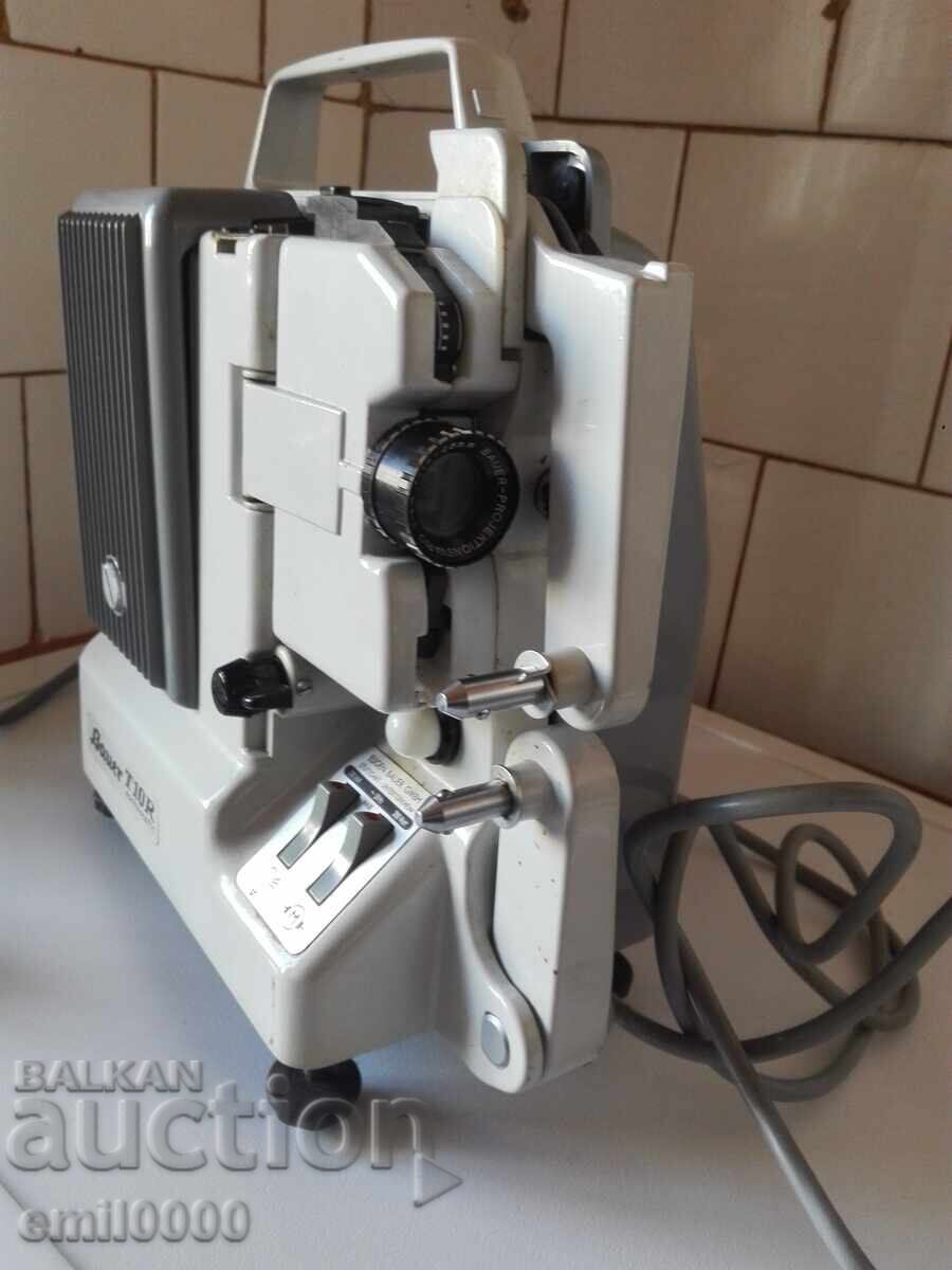 Auction Bauer T 10 R Movie Projector Auction Bauer T 10 R Movie Projector