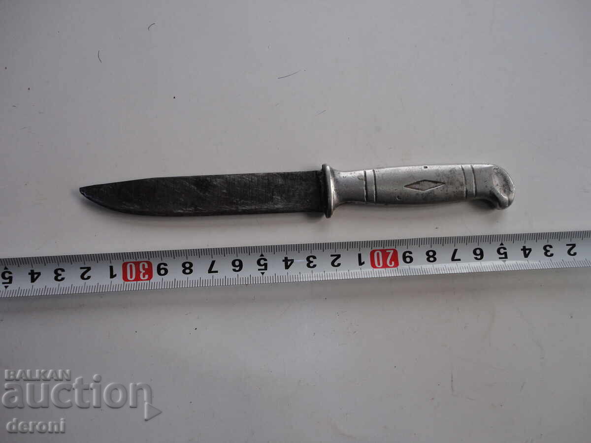 Εργένικο μαχαίρι nozhka