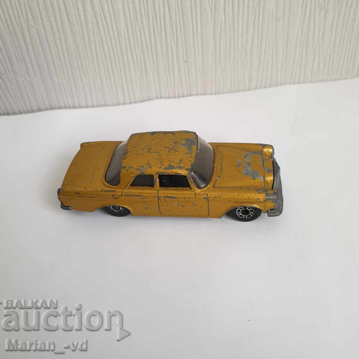 Matchbox mercedes 300 se carucior cu preț 85.00 BGN | € 43.46
