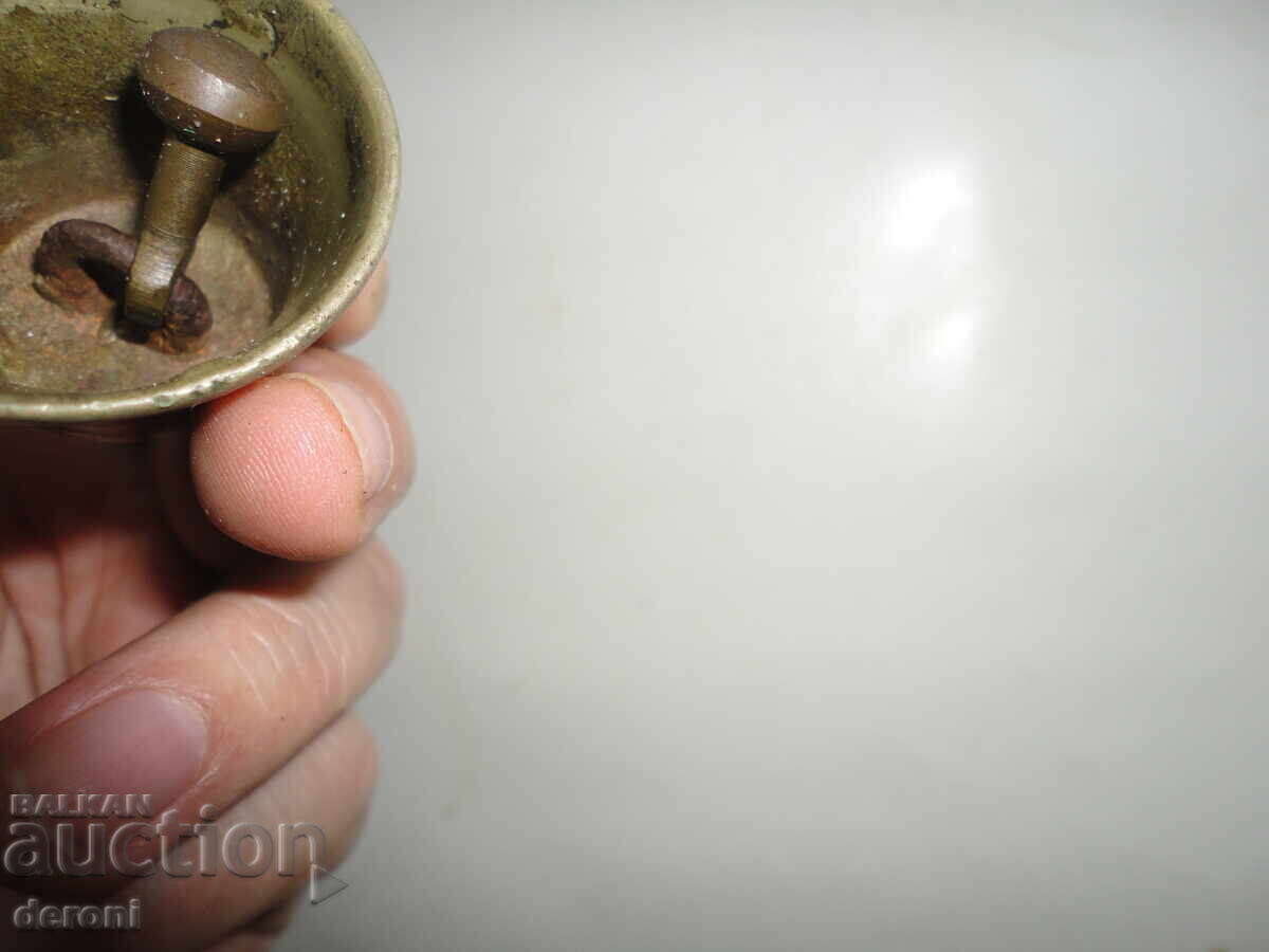 Delivery of Old bronze bell chime Delivery of Old bronze bell chime