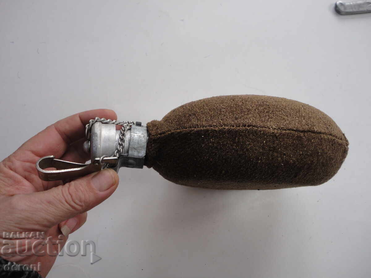 Delivery of Military aluminum canteen 1