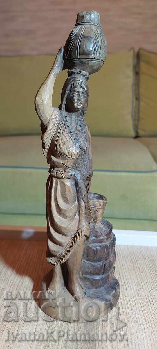 Дърворезба за ценители отлична с цена € 20.00 | 39.12 лв.