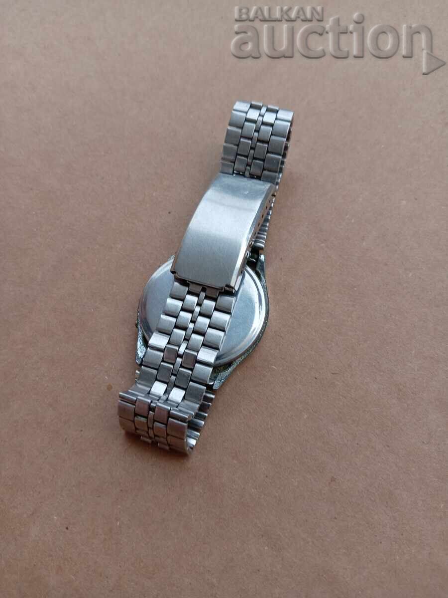 Retro vintage watch LEVIS - 5