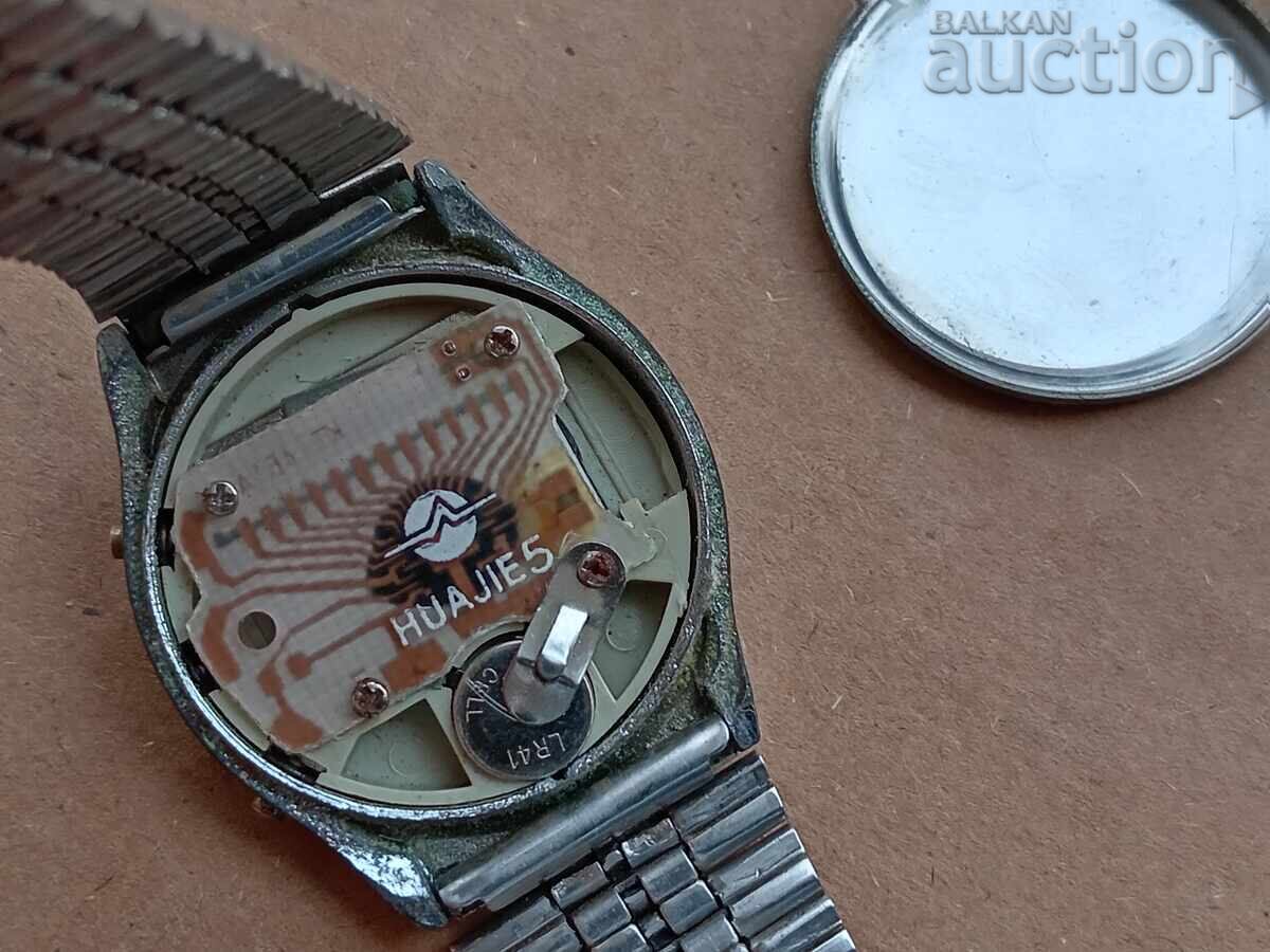 Retro vintage watch LEVIS - 7