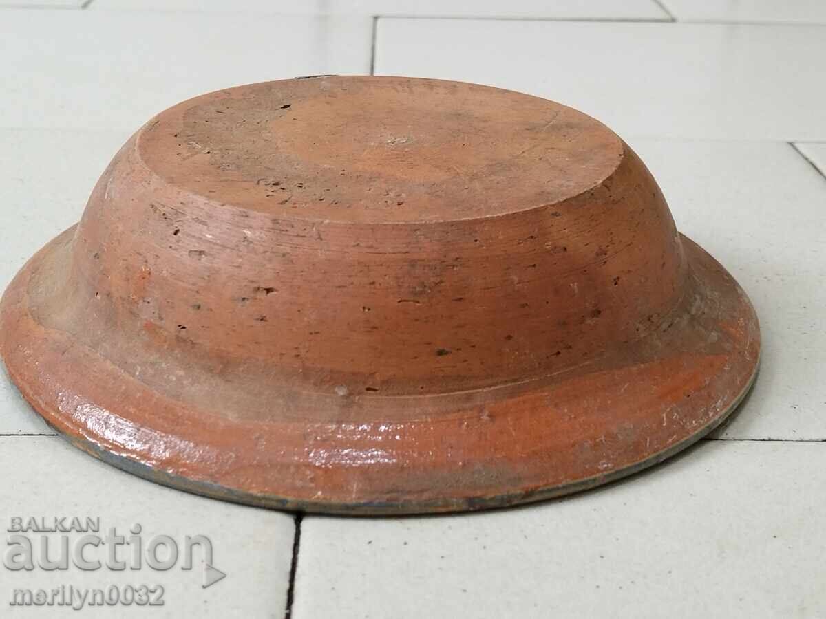 Old clay pot, pottery, plate - 5 Old clay pot, pottery, plate - 5