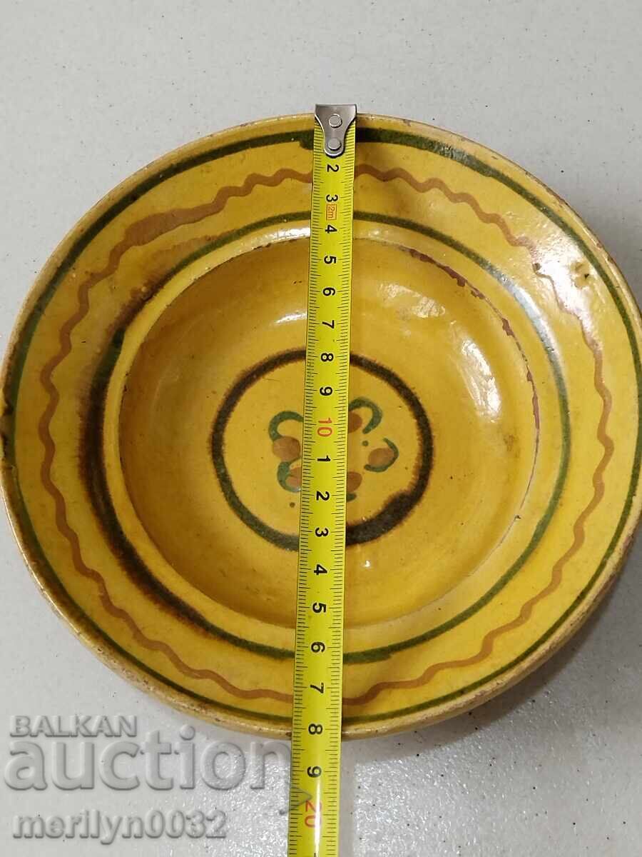 Аукцион Стара глинена паница, керамика, чиния Аукцион Стара глинена паница, керамика, чиния