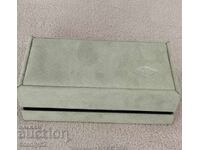 Cutie de bijuterii de lux de la Van Cleef&Arpels