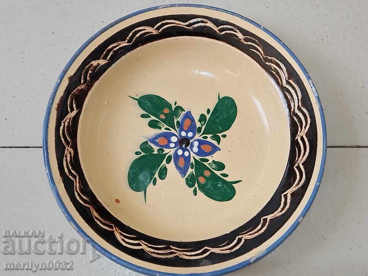 Стара глинена паница, керамика, чиния Стара глинена паница, керамика, чиния