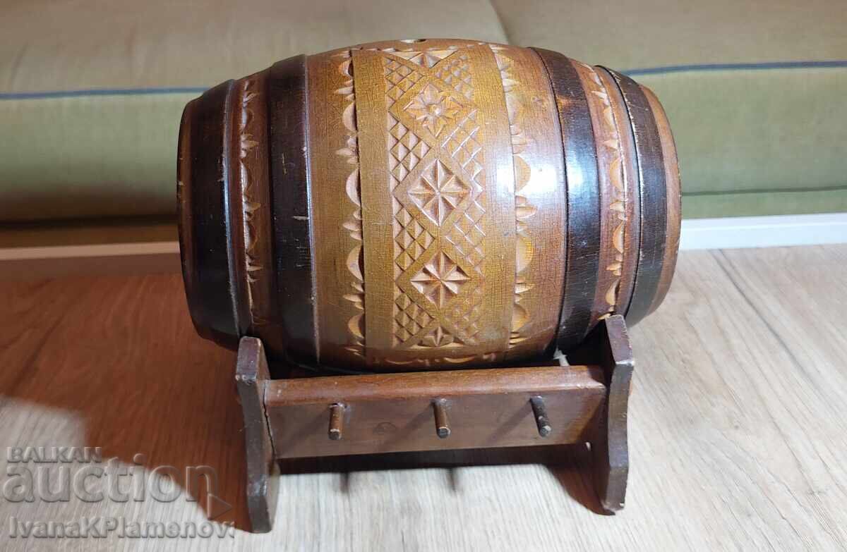 Butoiaș pentru cunoscători cu preț € 20.00 | 39.12 BGN