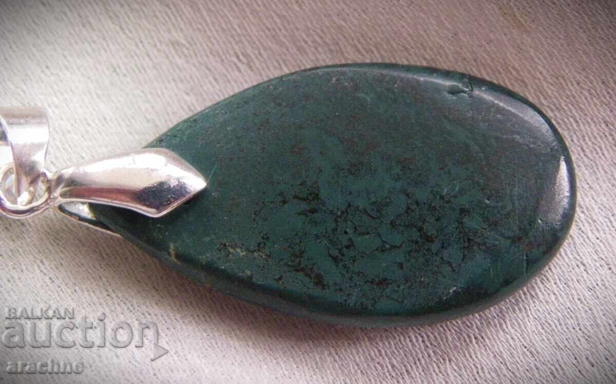 Delivery of Pendant from Ural serpentinite Delivery of Pendant from Ural serpentinite