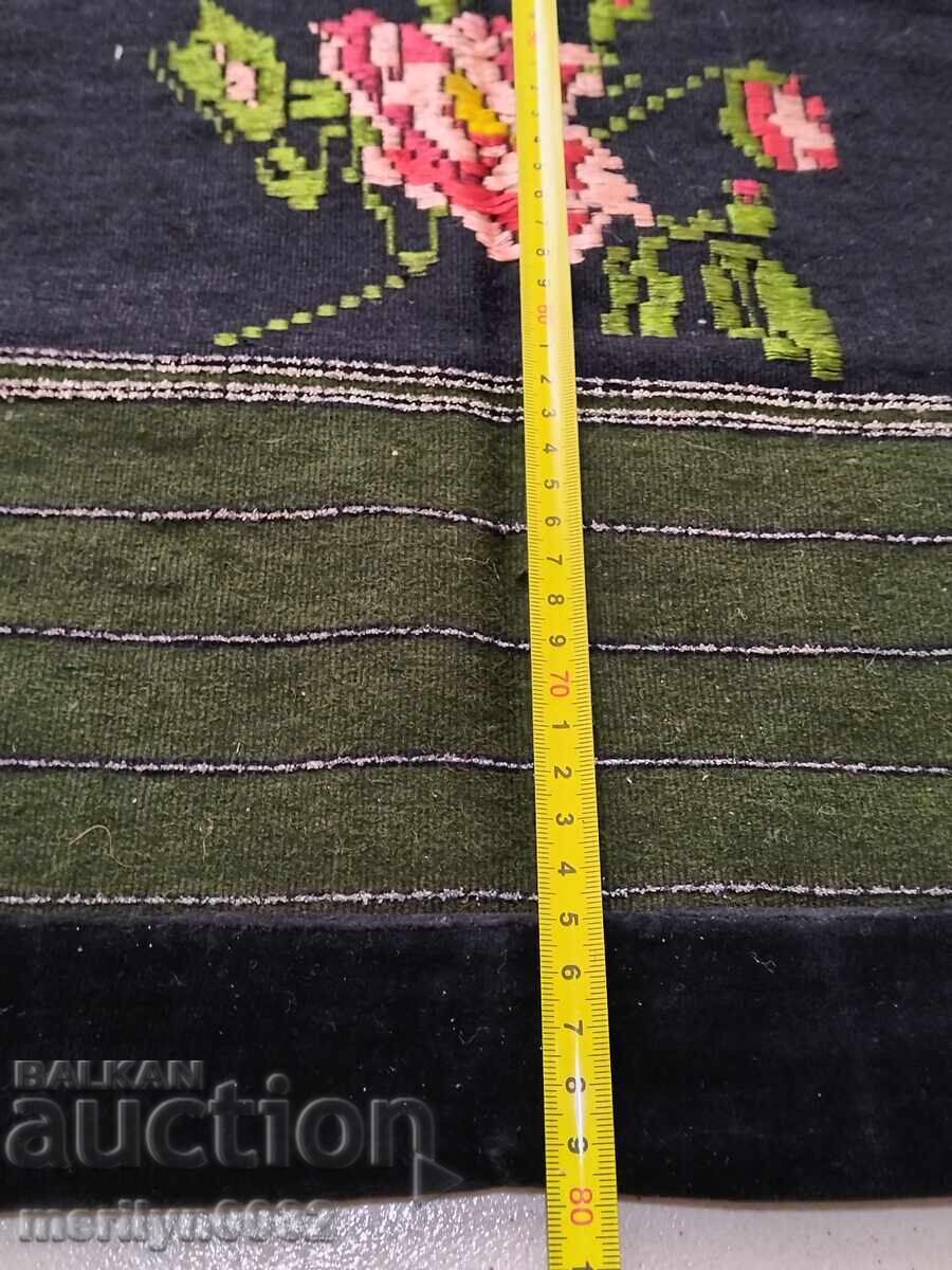 Delivery of Old apron tinsel embroidery, costume, cloth Delivery of Old apron tinsel embroidery, costume, cloth