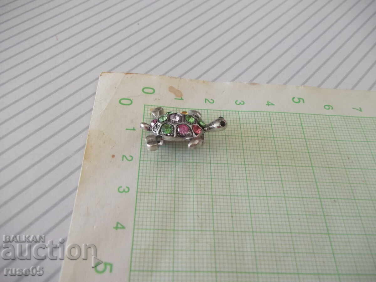 Δημοπρασία Καρφίτσα "Χελώνα" με πέτρες