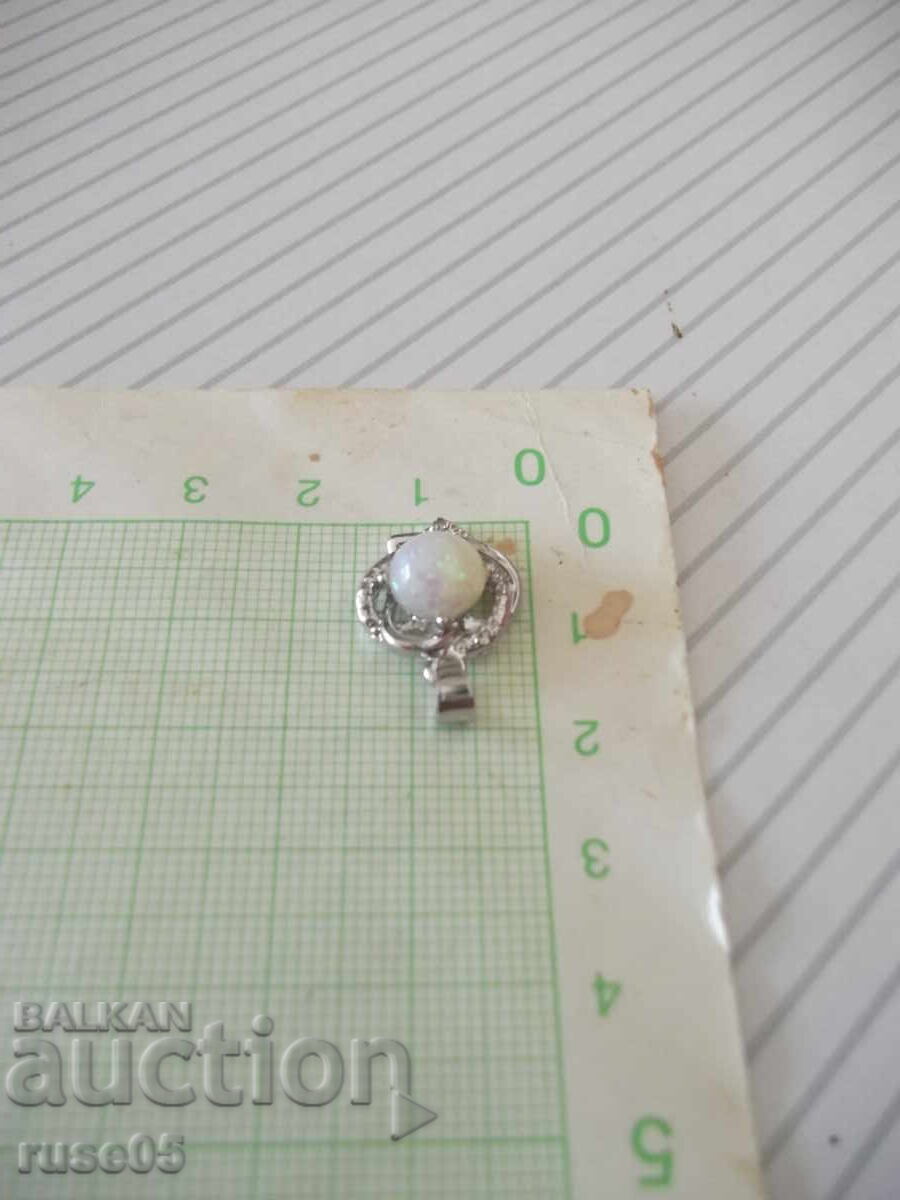 Livrarea Pandantiv cu perlă Livrarea Pandantiv cu perlă