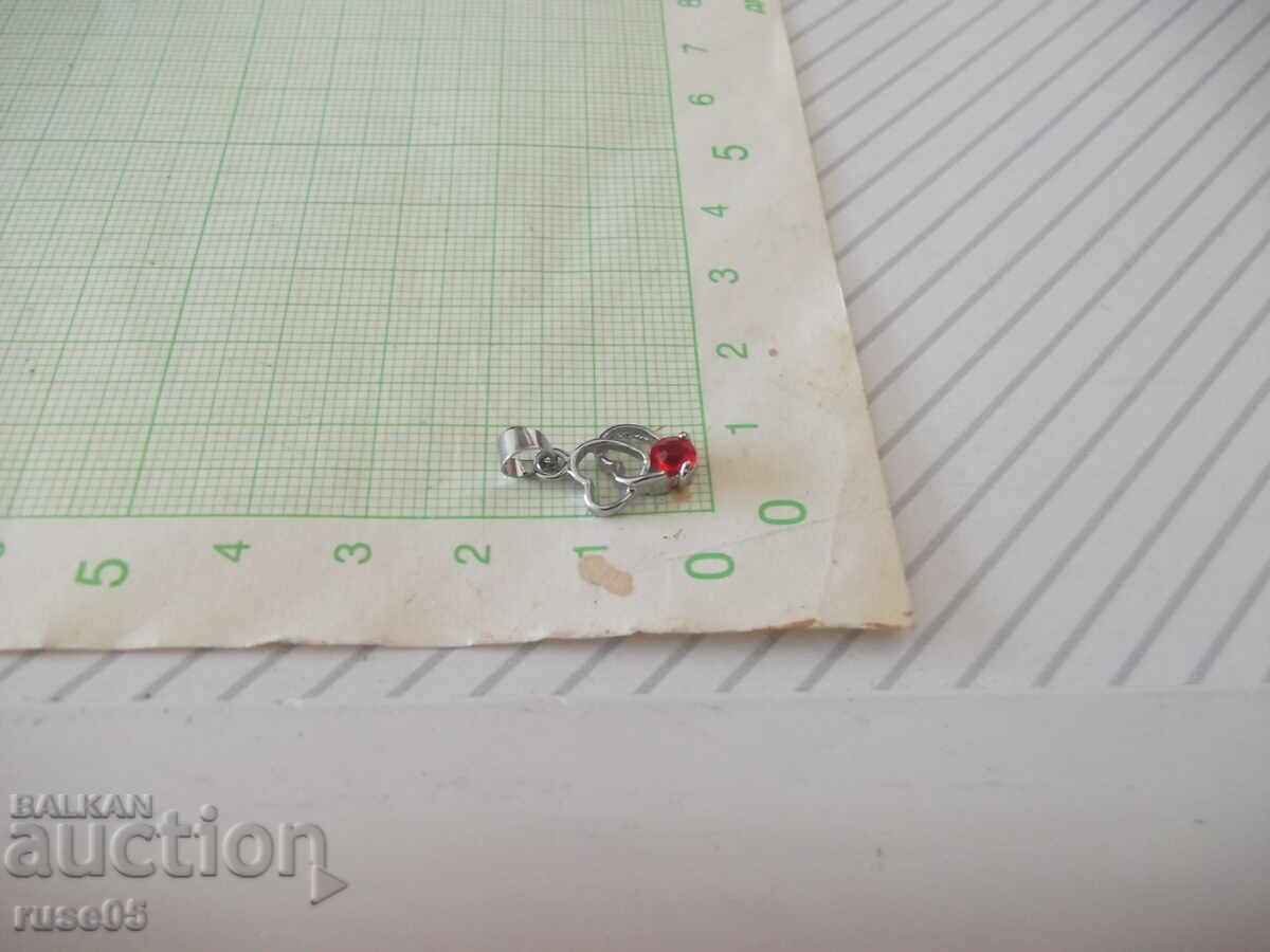Висулка с червен камък с цена 3.00 лв. | € 1.53