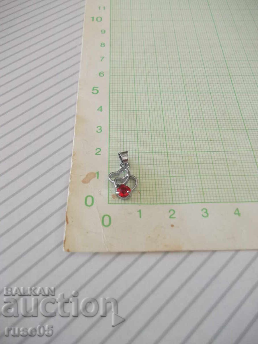 Аукцион Висулка с червен камък