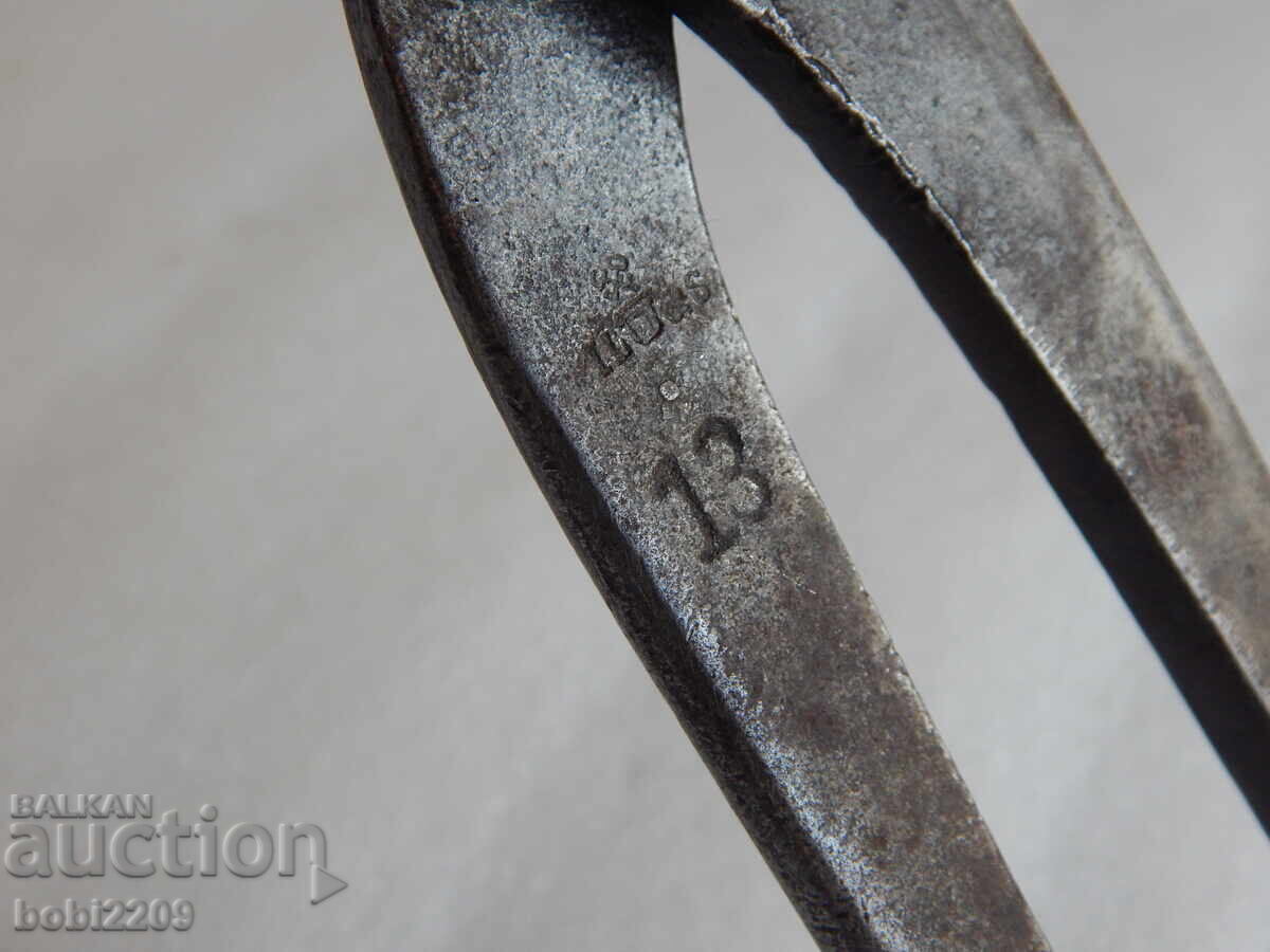 Auction Many Old Pliers Pipe Tool 13 Auction Many Old Pliers Pipe Tool 13