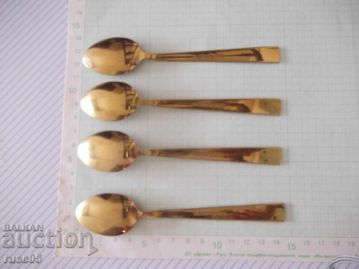 Delivery of Lot of 4 spoons