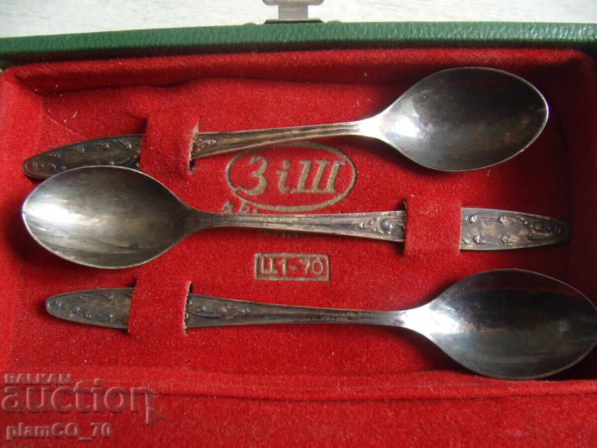 №7942 set - 6 pieces of old Russian tea spoons - melchior with price 65.00 BGN | € 33.23 №7942 set - 6 pieces of old Russian tea spoons - melchior with price 65.00 BGN | € 33.23