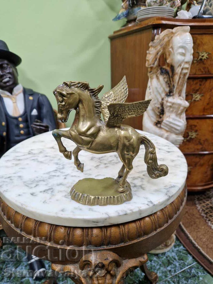 Figurină antică englezească superbă din bronz Pegas Figurină antică englezească superbă din bronz Pegas