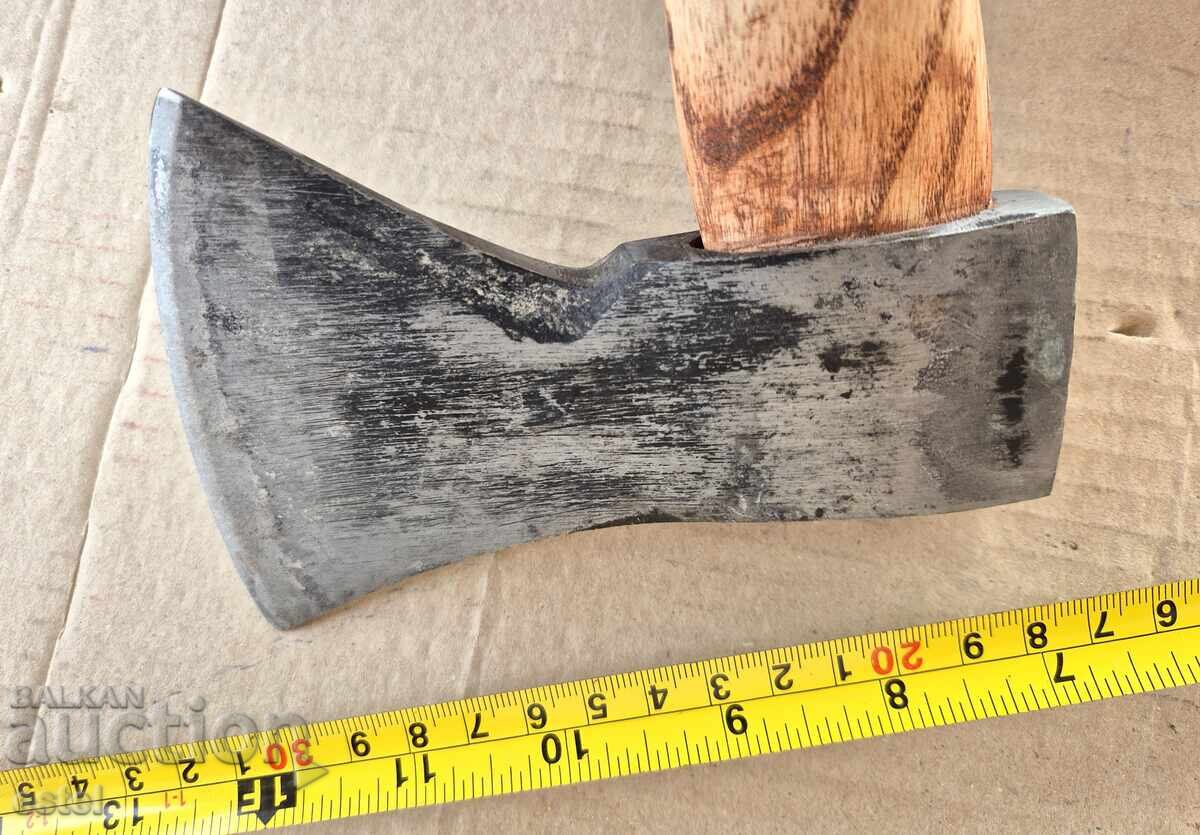 Auction  Tourist small axe - W. Germany