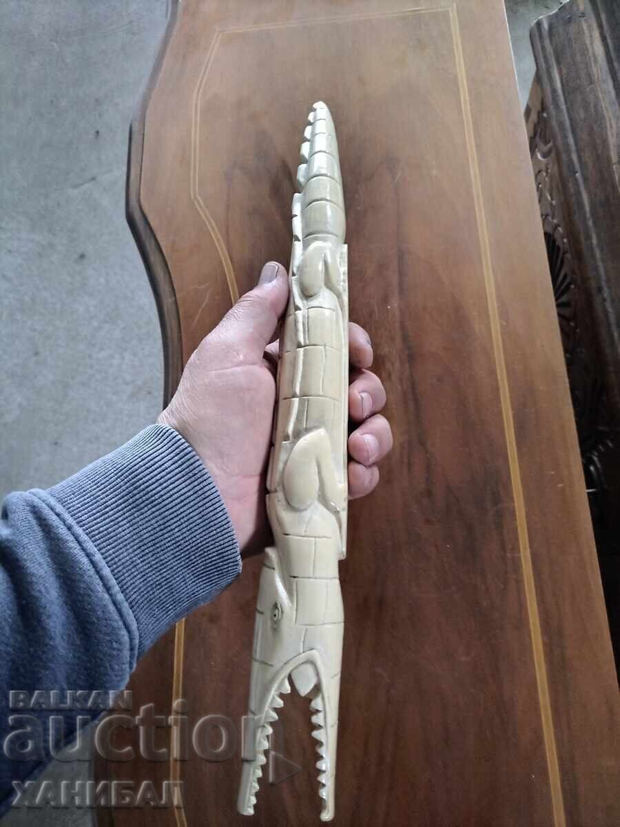 CROCODILE FIGURE FROM IVORY - 6