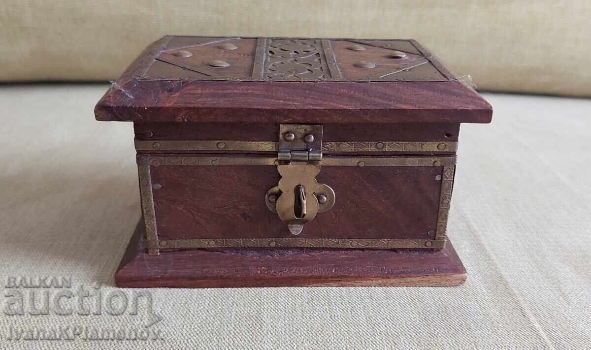 Wooden box, solid brass hardware, for collectors with price € 13.00 | 25.43 BGN