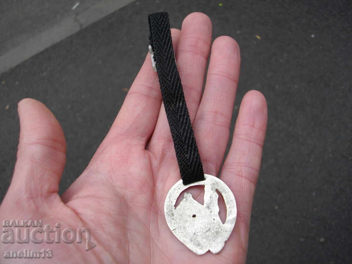 Delivery of Antique Pocket Watch Fob Horseshoe Clover