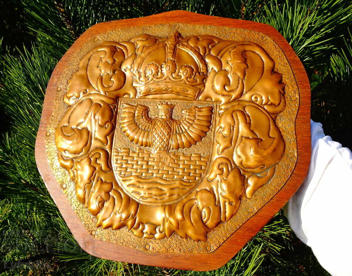 Οικογενειακό χάλκινο πάνελ με Ίσιδα, Στέμμα, Φρούριο - 7