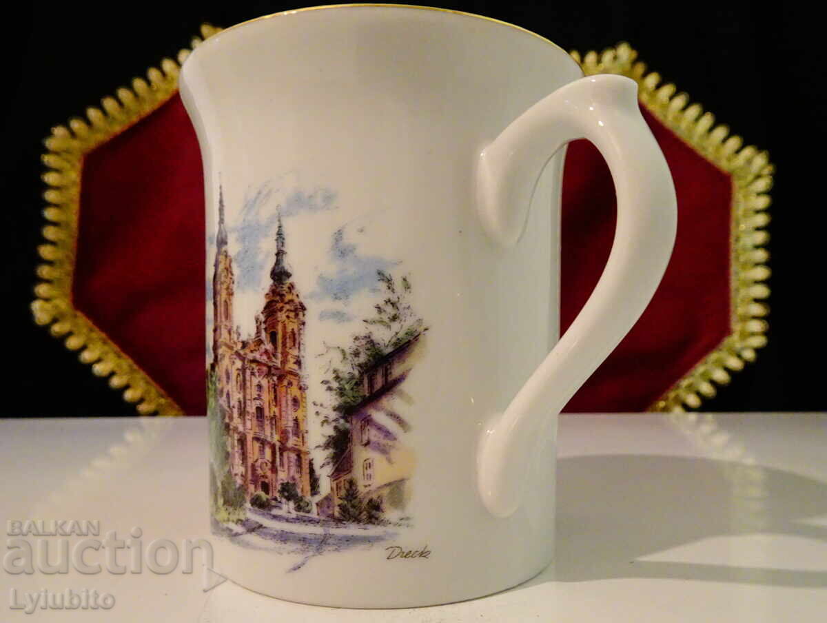 Порцеланова чаша Бохемия,базилика с цена 9.00 лв. | € 4.60 Порцеланова чаша Бохемия,базилика с цена 9.00 лв. | € 4.60