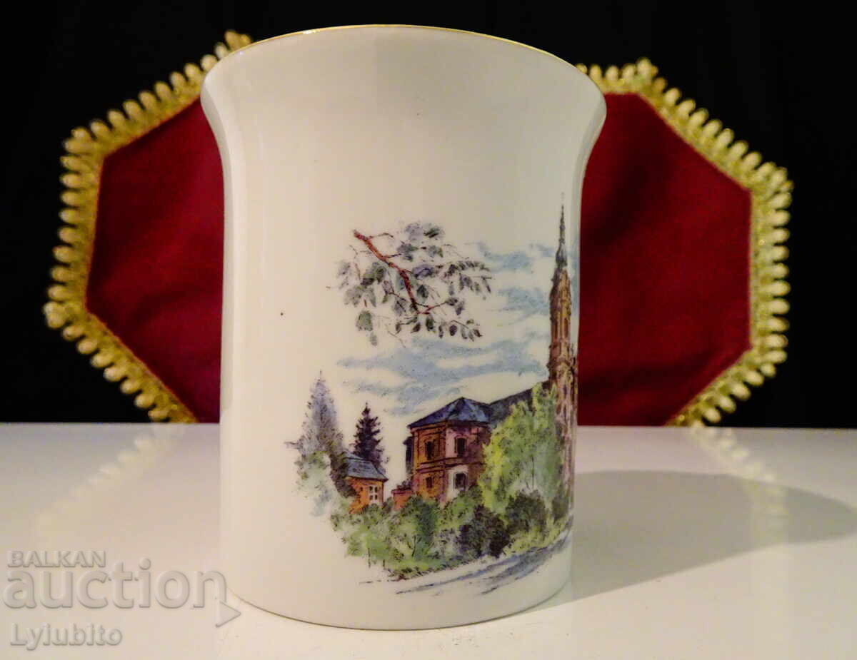 Аукцион Порцеланова чаша Бохемия,базилика Аукцион Порцеланова чаша Бохемия,базилика