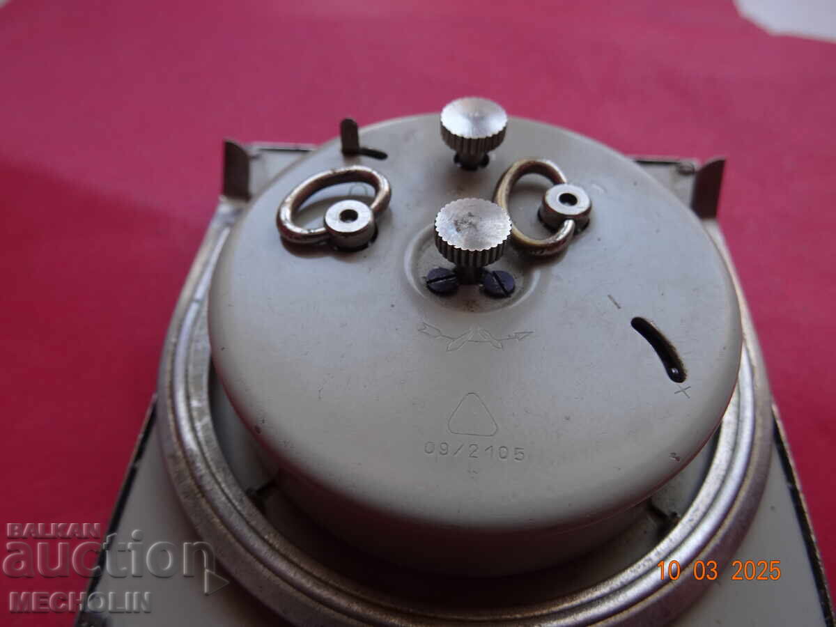 Livrarea CEAS DE DEȘTEPTARE NEMȚESC UMF RUHLA 1 Livrarea CEAS DE DEȘTEPTARE NEMȚESC UMF RUHLA 1