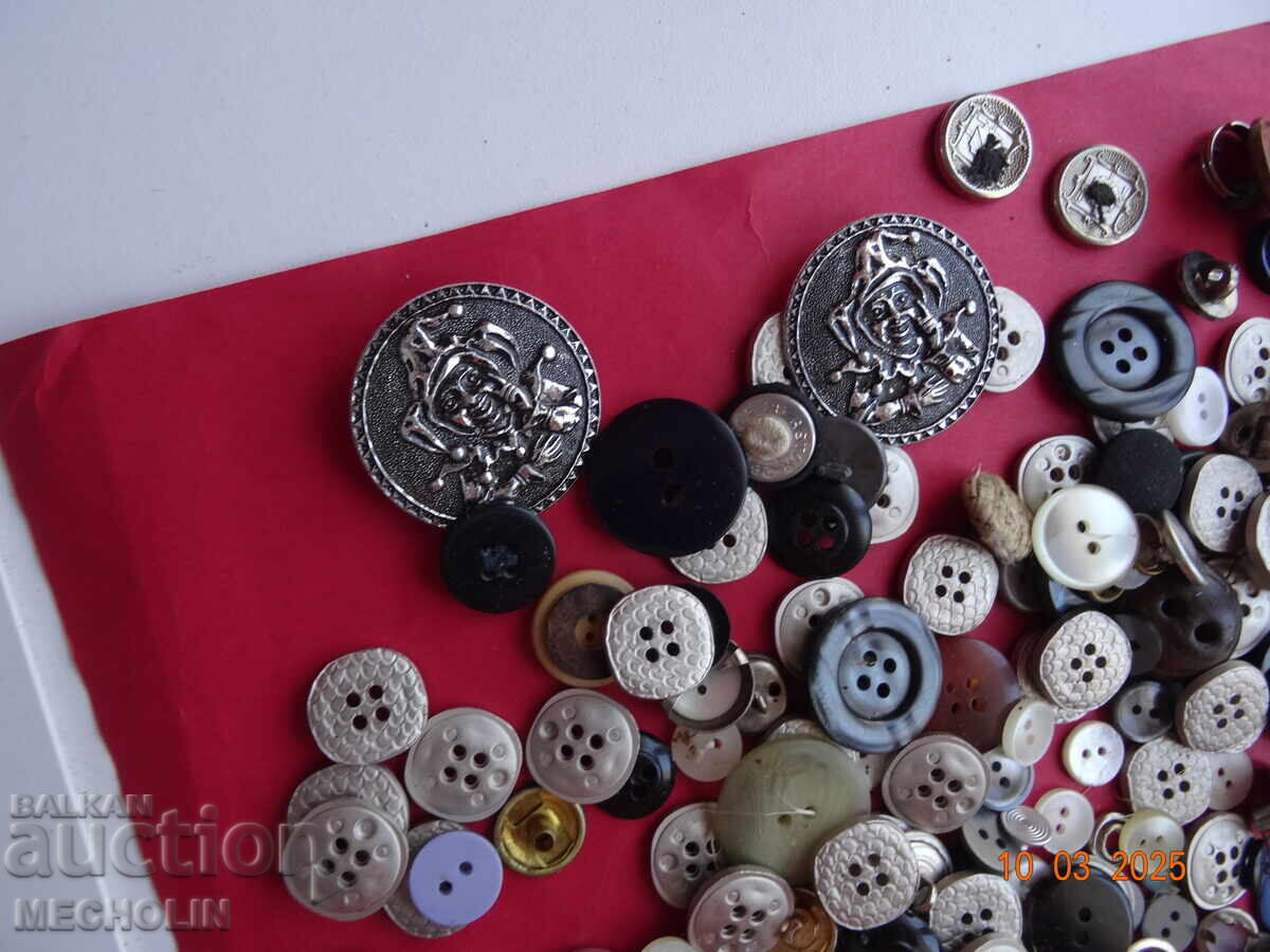 МНОГОО КОПЧЕТА с цена 11.00 лв. | € 5.62