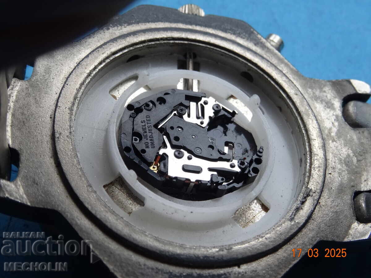 STAR COLLECTOR'S WATCH QUARTZ JAPANESE - 7 STAR COLLECTOR'S WATCH QUARTZ JAPANESE - 7