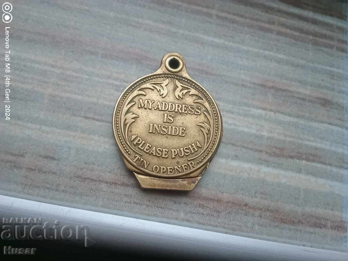 Jeton de câine, țigări Benson & Hedges, câine cu preț € 24.99 | 48.88 BGN