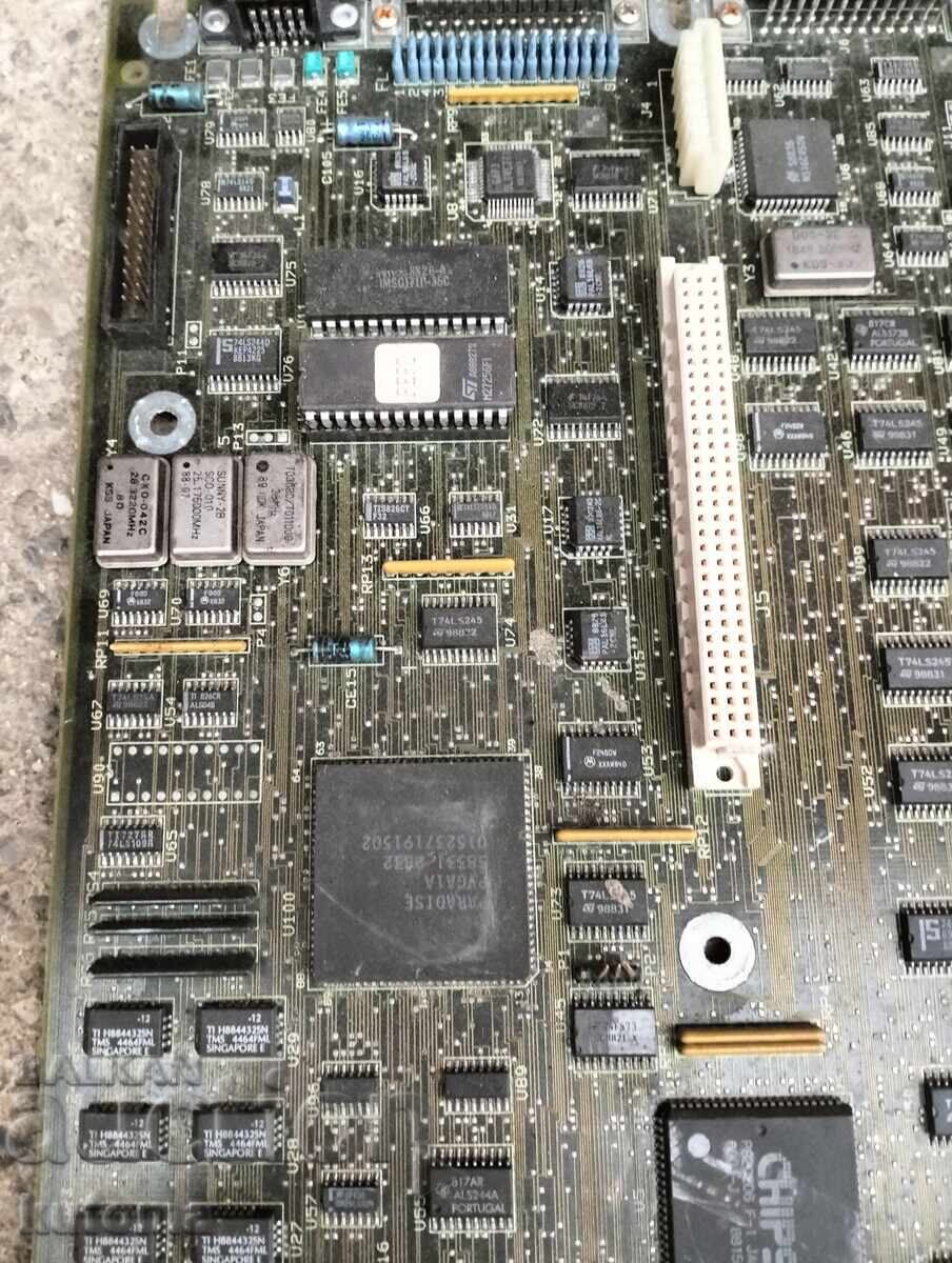 Licitație Placă de bază veche pentru calculator