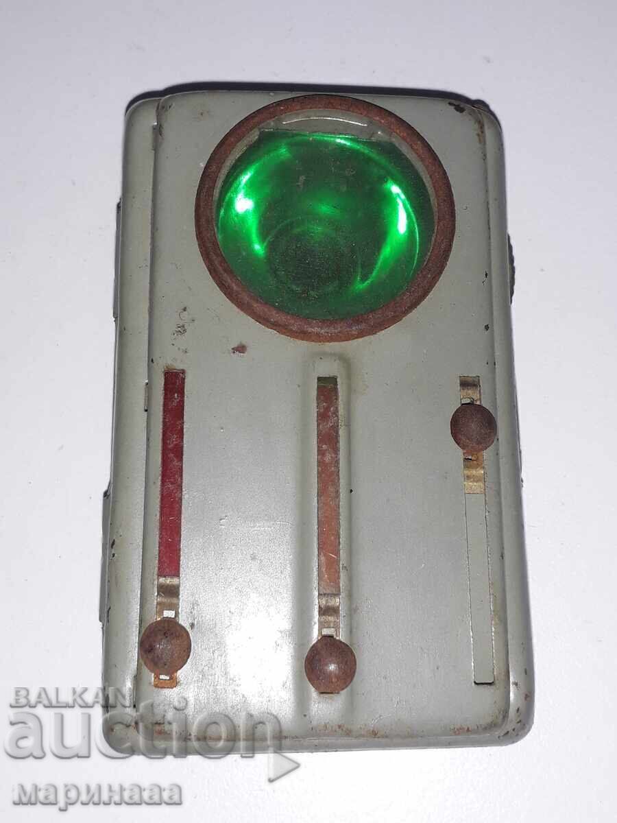 3-Color Flashlight with price 3.00 BGN | € 1.53 3-Color Flashlight with price 3.00 BGN | € 1.53