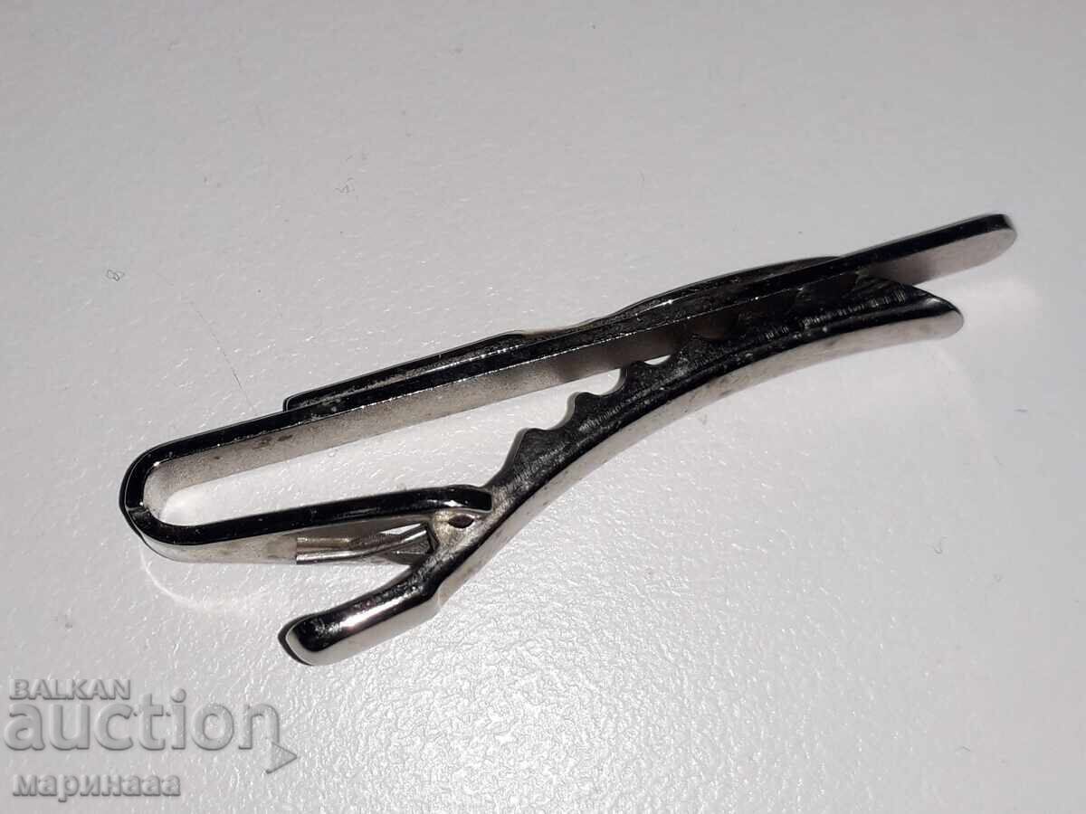 Auction  TIE CLIP