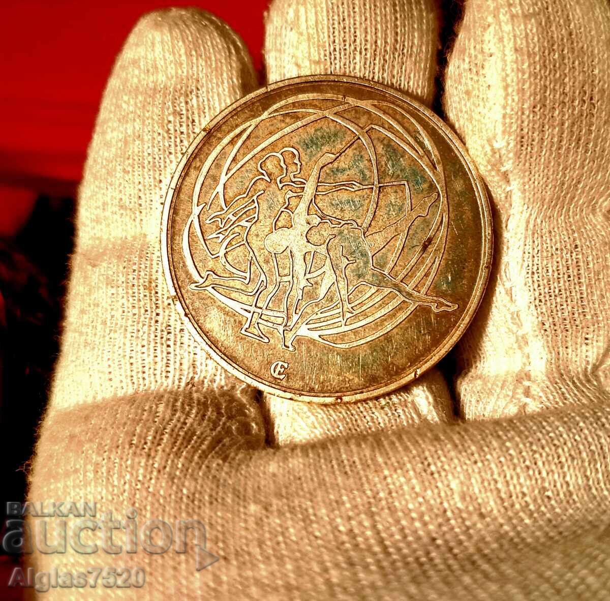 Auction Silver-plated plaque, medal from the 13th World Rhythmic Gymnastics Championship Auction Silver-plated plaque, medal from the 13th World Rhythmic Gymnastics Championship