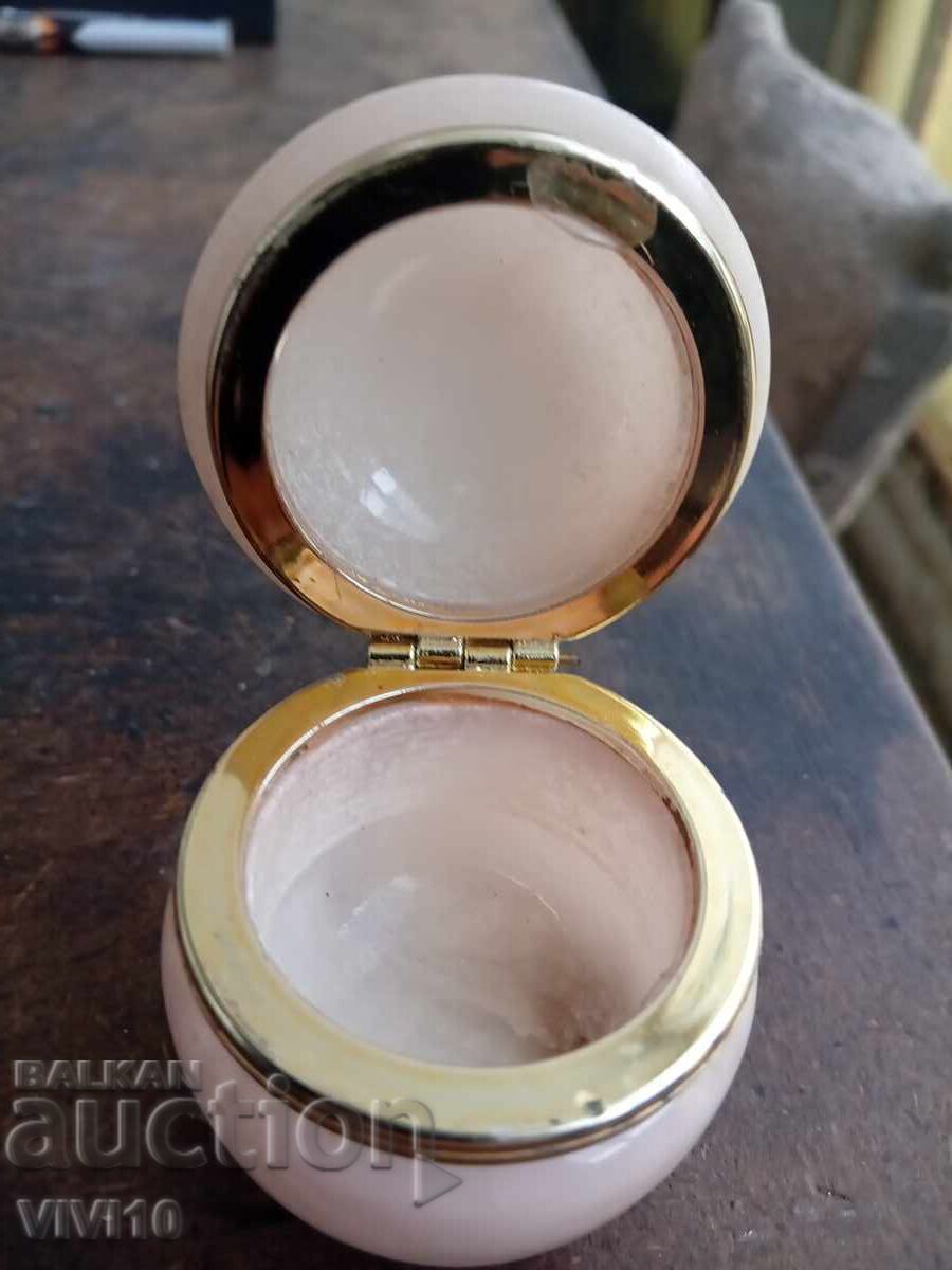 Alabaster Jewelry Box with price € 15.00 | 29.34 BGN