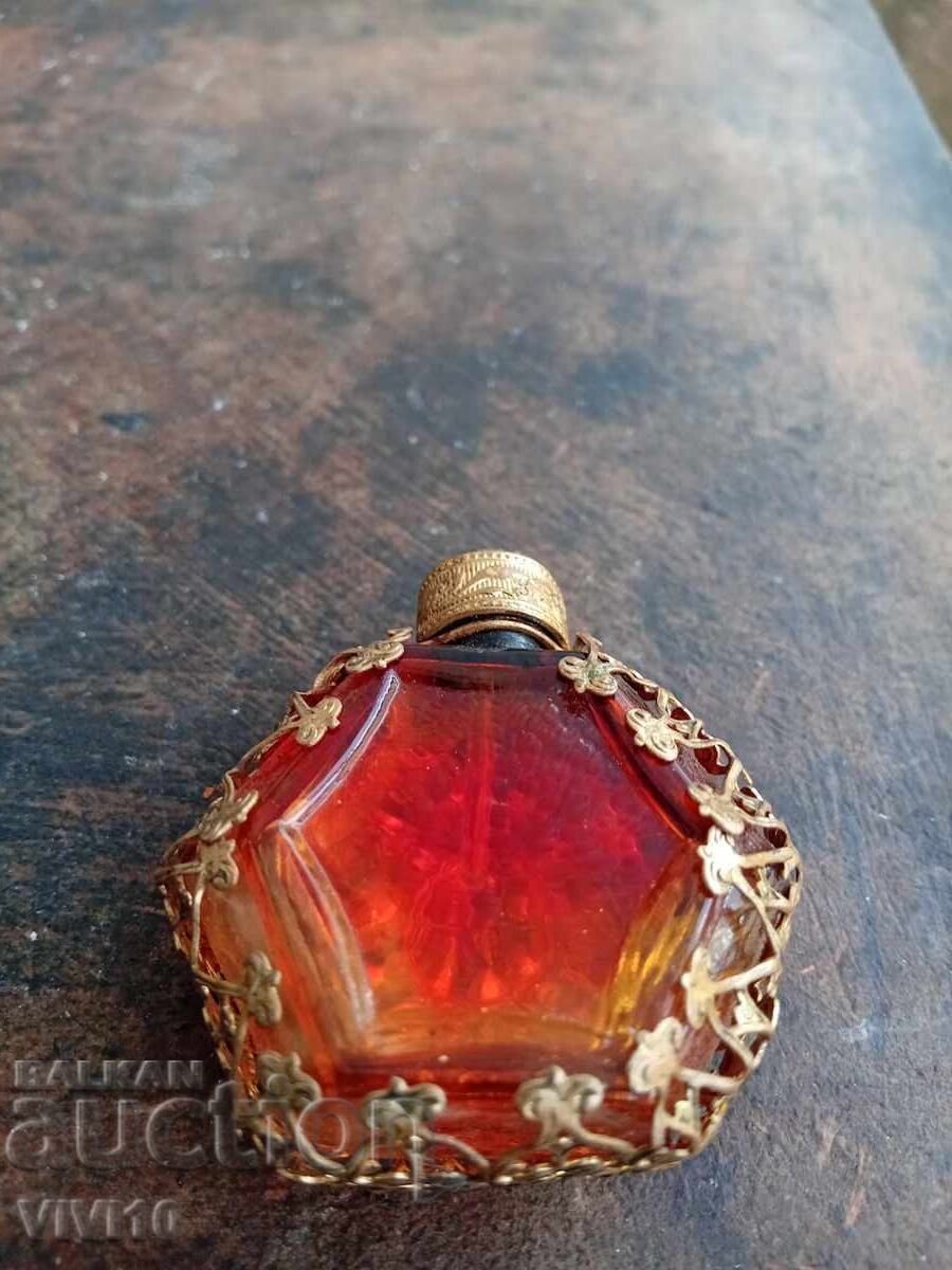 Αρχαίο μπουκαλάκι αρώματος, μπρούτζος, επιχρύσωση με τιμή 50.00 BGN | € 25.56