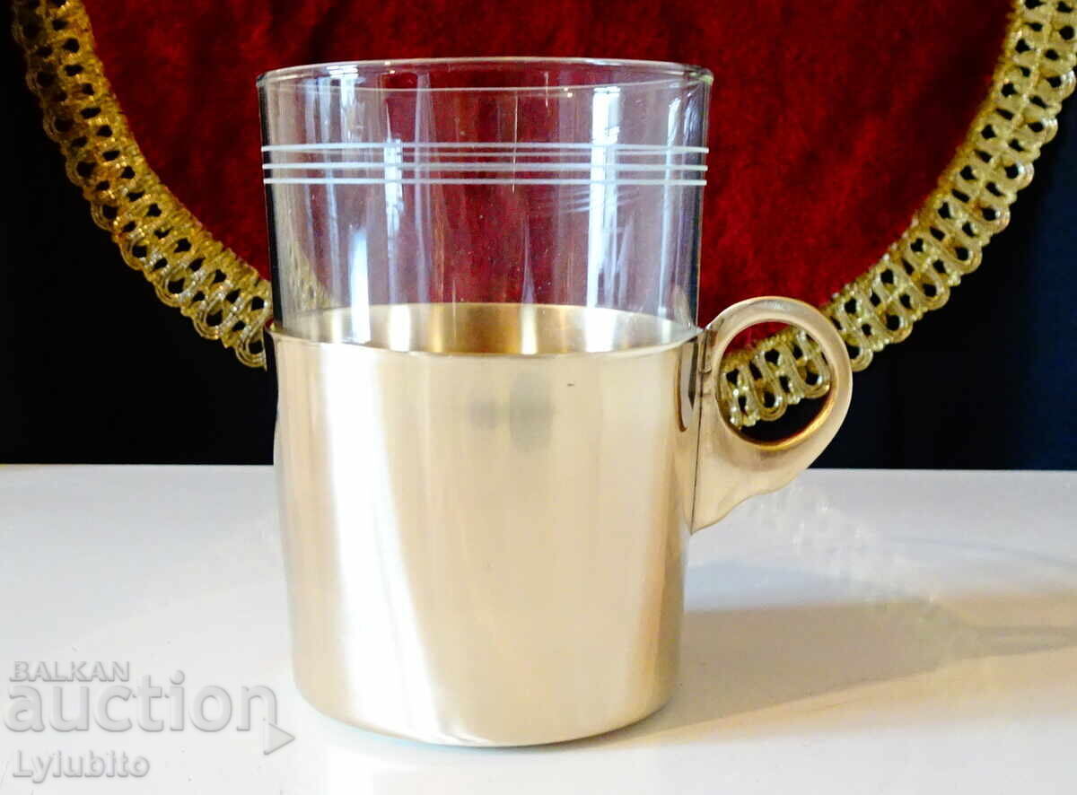 Bronze cup plus thermal glass cup Bronze cup plus thermal glass cup