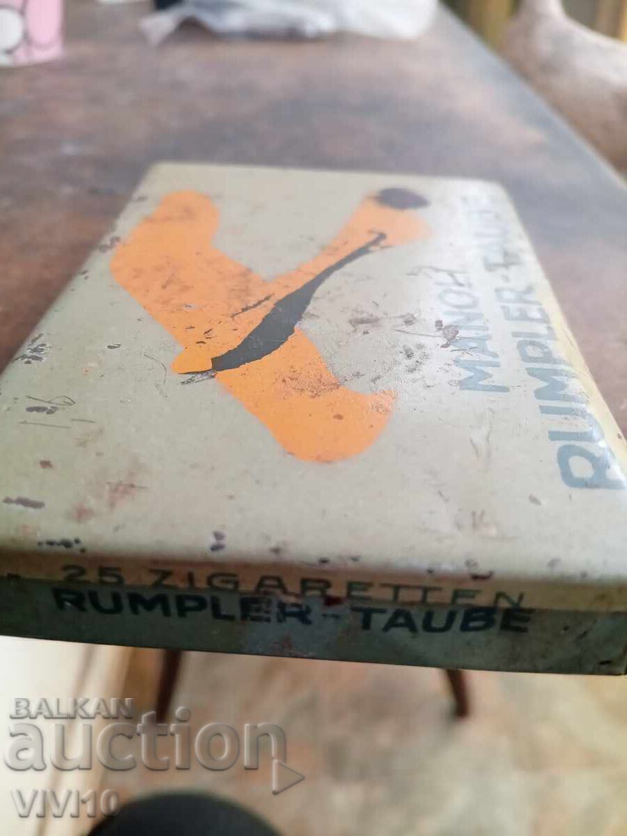 Delivery of Antique cigarette box, metal, empty