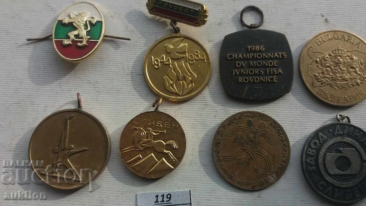 Delivery of Collection of 8 Soviet medals, badges Delivery of Collection of 8 Soviet medals, badges