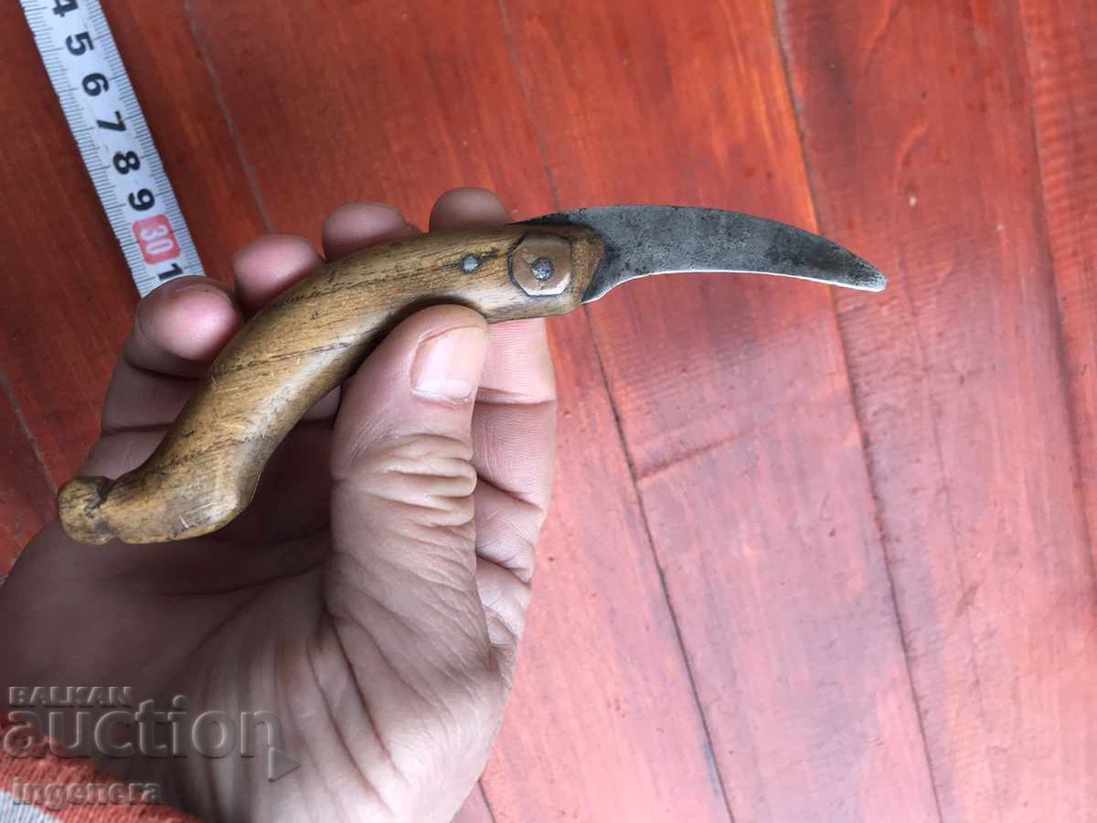 Delivery of FOLDING KNIFE LEG ANTIQUE BLADE Delivery of FOLDING KNIFE LEG ANTIQUE BLADE